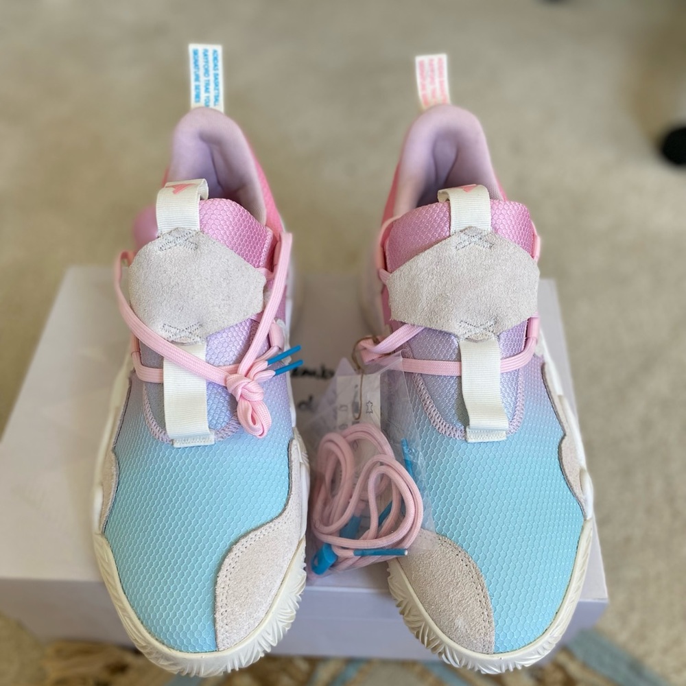 Authentic trae young 1s